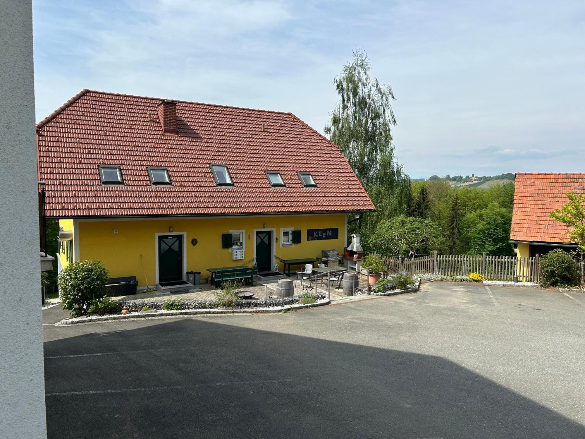 Haus-Eckberg 101 Hotell Gamlitz Eksteriør bilde